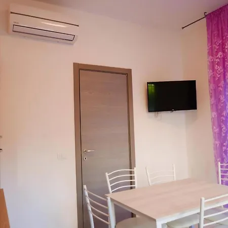 Meernahe Fiorita 4 Apartment *